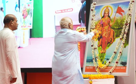 संघ स्वस्थ समाज और सशक्त राष्ट्र के निर्माण हेतु कार्य करता है