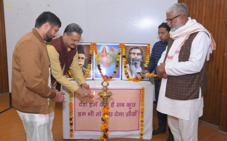 देश को आगे ले जाने के लिए हम सबको एक साथ मिलकर सकारात्मक दिशा में काम करना होगा – आलोक कुमार जी